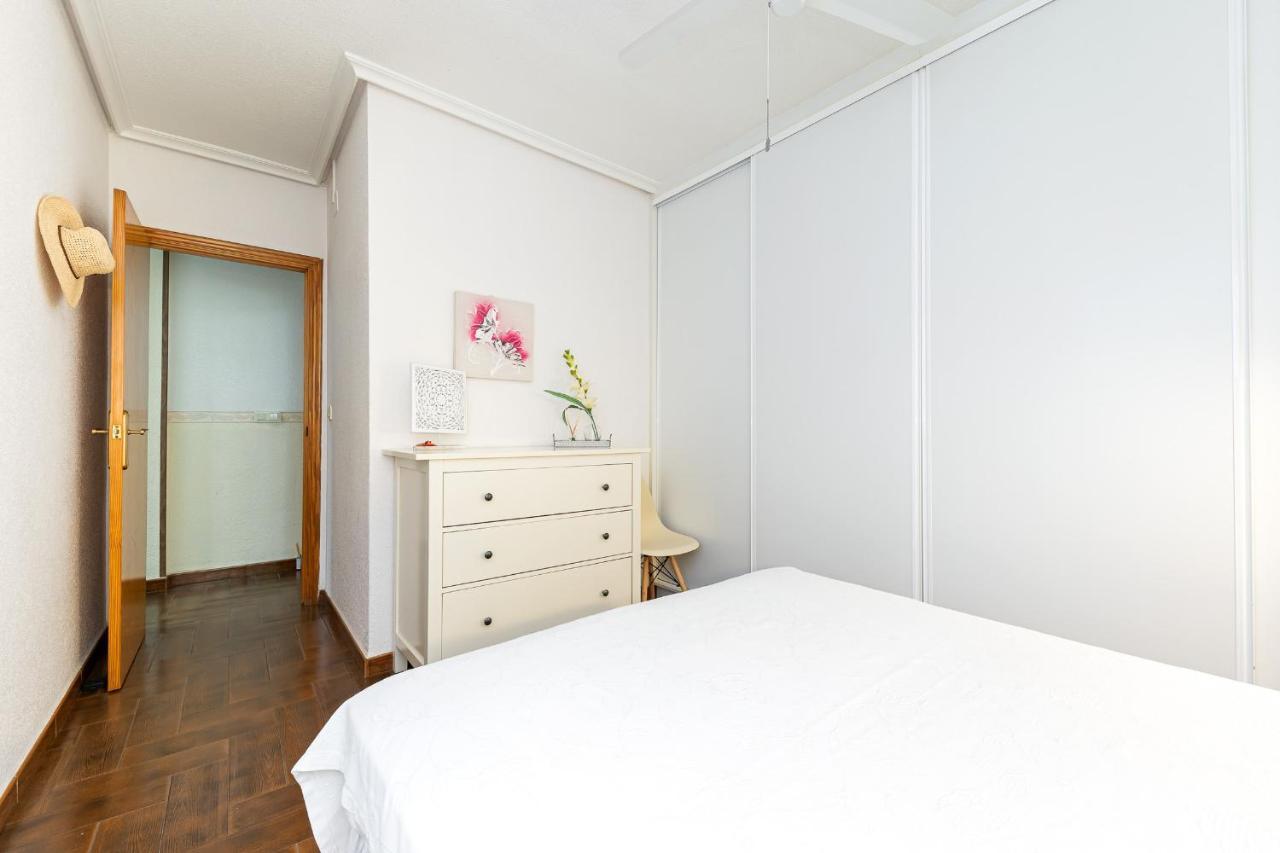 Apartamento Centrico Blasco Ibanez Torrevieja Kültér fotó